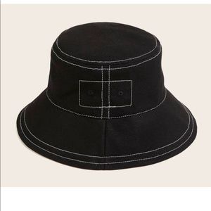 Contrast stitch bucket hat